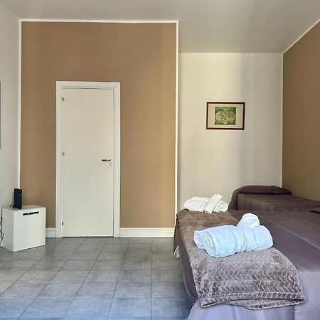 Maqueda Vibes Apartment Palermo Bagian luar foto